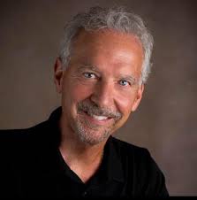 Charles Banta's Instagram, Twitter & Facebook