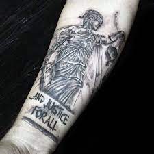 Small metallica star geometric tattoo design. 190 Metallica Ideen Metallica Metallica Tattoo Cover Art