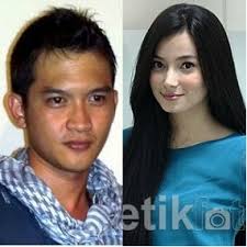 Dari sekian yang hadir, sosok rezky aditya yang merupakan mantan kekasih nikita willy pun tak lupa memberikan doa. Rezky Aditya Makin Semangat Sembuh Usai Dijenguk Asmirandah