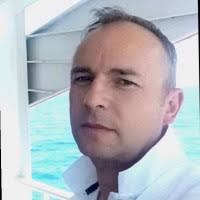 300+ perfiles de «Wycisk»