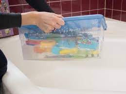 Rinse the toys with water, and dry them thoroughly. Learn How To Clean Bath Toys The Easy Natural Way How Tos Diy