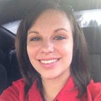 Sarah Feltner's Instagram, Twitter & Facebook