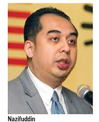 Putri started her legal career at british multinational law firm, eversheds in 2005 before returning to malaysia to work at kadir andri & partners (kaap) and was called to the bar in 2009. In The Dock Irb Pursues Najib S Family For Rm1 75 Bil In Unpaid Taxes The Edge Markets