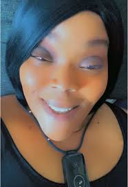 Os vídeos de Andrea Woods-Brown (@andreawoodsbrown) com original sound