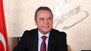 The latest tweets from @bocekmuhittin Son Dakika Antalya Buyuksehir Belediye Baskani Muhittin Bocek Koronaviruse Yakalandi
