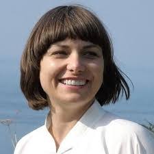 Sonia Stratton's Instagram, Twitter & Facebook