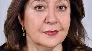 Image result for tbn:AWzYY9q209rRYM::rho0ofa.jeeran.com/24947_ABEER__ROSE.jpg