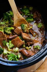 Whether you're on the hunt for easy crockpot meals for busy nights, or the best crockpot party menu with fun appetizers, dips, drinks, ands desserts… it's time for some tasty ideas! Crock Pot Beef And Broccoli