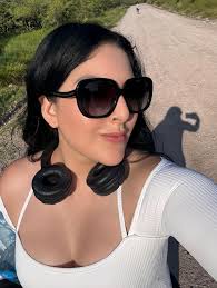 Toda decisión conlleva una reacción… 💞🧠🫦 #lic #licenciada #rosa #guante