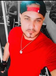 Jairo Jose Estrella Peña (@gillettezaso7)