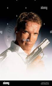 Arnold Schwarzenegger Film True Lies (USA 1994) Characters: Harry Tasker  Director: James Cameron 13 July 1994 **WARNING** This Photograph is for  editorial use only and is the copyright of 20TH CENTURY FOX