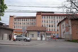 Facultatea de drept oferă la nivel de licență specializările drept și administrație publică. Director Nou La Maternitatea Din Oradea Oradeapress