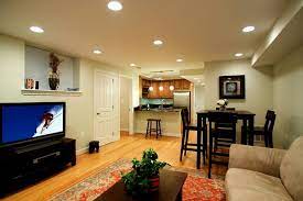 26 Charming And Bright Finished Basement Designs Page 2 Of 5 Basement Apartment Decor Apartment Interior Decorating Basement Design
