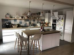 On peut associer les couleurs et les matières à l'infini. Pourquoi Une Cuisine Avec Ilot Central Par Votre Cuisiniste A Oullins Cuisiniste Haut De Gamme A Lyon Amenagement Cuisine Contemporaine Schott Cuisines