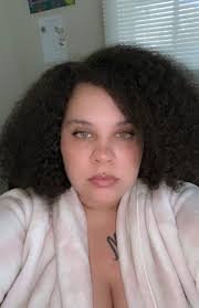 Anyone who looks like me? P.s i have an actual twin brother :D