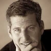 Malcolm Munson's Instagram, Twitter & Facebook