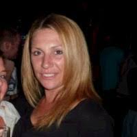 Kara Travis's Instagram, Twitter & Facebook