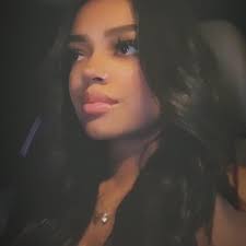 Veronica Fallon (@vee_fallon24)