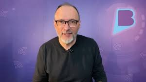 SBT se inspira em clássicos da Record para novo projeto