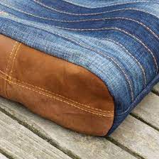 Wir haben das schnittmuster zur handtasche milano als jeans upcycling umgesetzt. Tasche Aus Jeans Nahen Diy Anleitung Und Video