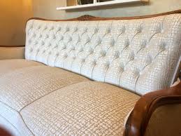 In der polsterei wieder verarbeiten wir natürlich auch echtleder. Ein Sofa Neu Beziehen Lohnt Sich Der Aufwand