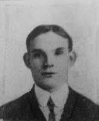 James Arnott's Instagram, Twitter & Facebook