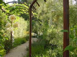 Projects Campion Walker Garden Living Beautiful Outdoor Spaces Garden Arch