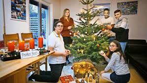 Februar an johannes daniel falk. Hilfe Fur Den Nachbarn Weihnachten Erleben Viele Erstmals Im Heim Hilfe Fur Den Nachbarn Stuttgarter Zeitung