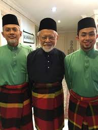 Ybhg tan sri datuk dr abdul samad hj alias: Belasungkawa Abdul Razak Bahaman Berita Mcoba