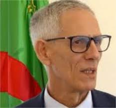 A l'invitation, de Monsieur Ferhat AIT ALI BRAHAM Ministre de l'Industrie ,  une rencontre tenue avec les partenaires sociaux a permis de mettre en  exergue la situation présente extrêmement difficile en cette