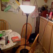 Diy Lamp Shorten A Floor Lamp By Unscrewing The Socket And Pulling The Cord Thru A Few Sections Of The Lights Pole Super Easy Took Lamp Floor Lamp Diy Lamp