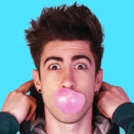 Ashley Resch Edad, Familia, Biografía