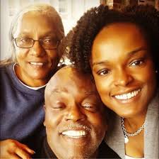 I really need a great marriage therapist. I don't want to end my marriage  but I am so unhappy. Lees summit or Overland Park would work. Please help!  Still have 2 kids