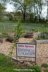 White paint is often used to make the most of a small space because of its brightening and lightening properties, and gardens can benefit. Small Garden Ideas Make The Most Of Your Vegetable Garden Space