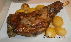 Pata De Cordero Al Horno En Papel De Aluminio Pin En Alimentos Y Bebidas