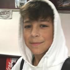 Nathan Kistner's Instagram, Twitter & Facebook