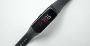 You can easily compare and choose from the 10 best cheap fitness trackers for you. Is Samsung S Cheap Fitness Tracker Worth It Icraze Magazine