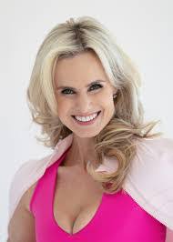 Carlette Smith's Instagram, Twitter & Facebook