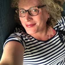 Geneviève Clare Doyle (@GenevieveClare2)