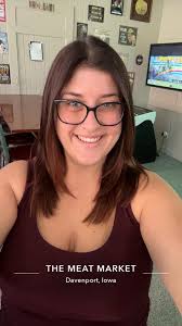 🚨GUESS WHOS HIRING🚨 🙌🏼WE ARE🙌🏼 Stop in Wednesday, Thursday or Friday  morning/early afternoon to speak￼ with the manager or owner for some  available nights needed would perfer experience! If not available to