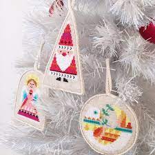 Follow me on instagram @sheynamakes for completed cross stitch photos and. Ornament Set Cross Stitch Pattern Stitched Modern