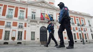La cuarentena entró en vigor en una porción estimable del planeta. Multas Exorbitantes Y Penas De Carcel Por Saltarte La Cuarentena Todos Los Datos