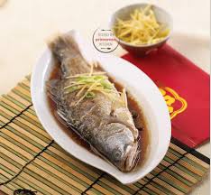 Ilustrasi kakap goreng telur asin/copyright by (shutterstock) fimela.com, jakarta punya ikan kakap di rumah tapi bingung mau dimasak apa agar jadi menu spesial? Resep Ikan Kakap Coan Coan