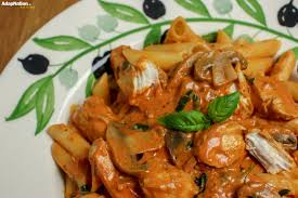 Aprend cmo hacer una rpida y nutritiva receta de pasta con pollo, albahaca y queso parmesano. Penne Al Pollo Mascarpone Adapnation