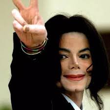 DETALII SURPRINZĂTOARE Despre Ultimele Zile Ale Lui Michael Jackson