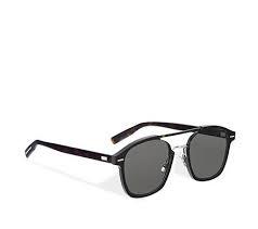 Inspirées du patrimoine créatif de la marque, les collections dior conservent de. Dior Homme Les Lunettes De Soleil Mode Homme Lunettes Dior Lunettes De Soleil