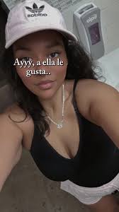 Evie Diaz (@eviediaz8)