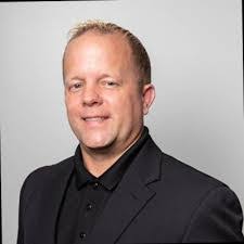 Mariah Tompkins's Instagram, Twitter & Facebook