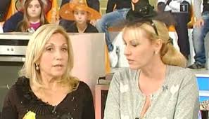 Nur wenige schritte vom see entfernt, eingebettet in grüner natur, verwöhnt vom milden klima und den aromen der mediterranen vegetation bietet das hotel caesius thermae & spa resort seinen gästen eine entspannende atmosphäre. Rai1 12 Settembre Tornano I Consigli Di Evelina Flachi A La Prova Del Cuoco 24 Ore News