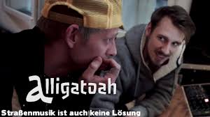 Musik ist keine lösung ist der letzte titel auf alligatoahs gleichnamigen vierten album. Alligatoah Musik Ist Keine Losung Lyrics Genius Lyrics